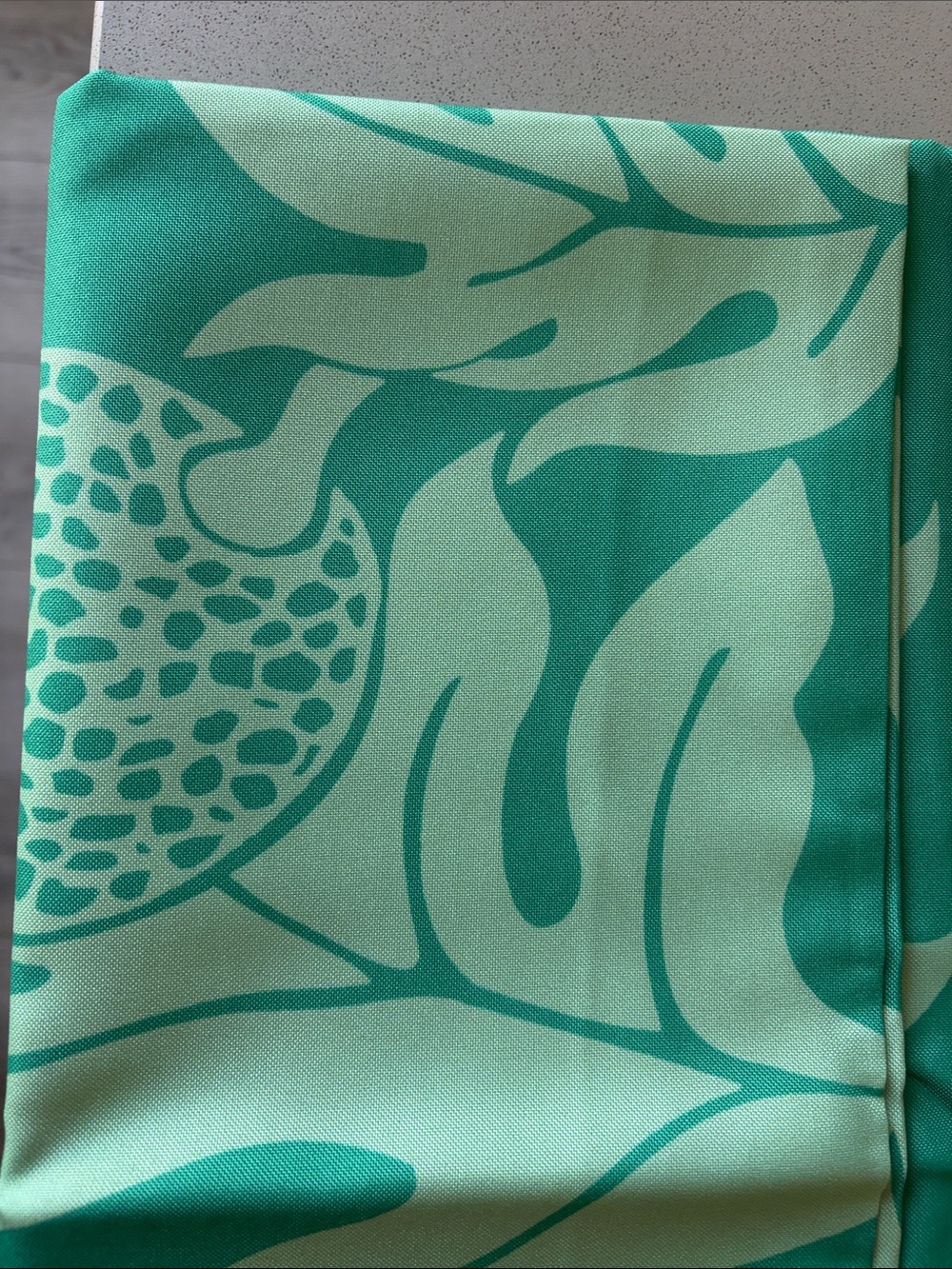 Kauhale Living Hawaiian Tablecloth - Picture 4 of 7